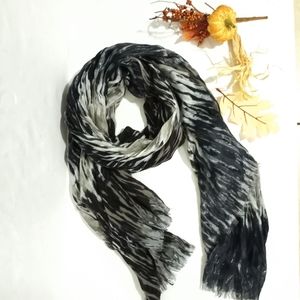 NWOT black/grey Scarf-Shawl